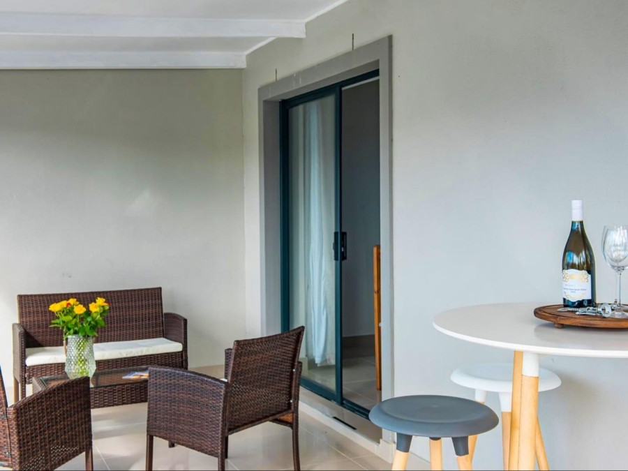 7 Bedroom Property for Sale in Sandbaai Western Cape